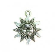 Bead Sun with Face #3607 Bead Sun with Face #3607