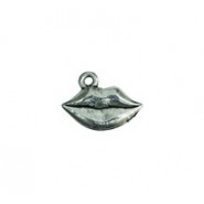 Lips #1111 Lips #1111