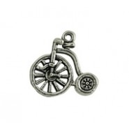 Old Fashion Tricycle #1917 Old Fashion Tricycle #1917