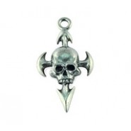 Skull with Crossing Spears #4425 Skull with Crossing Spears #4425